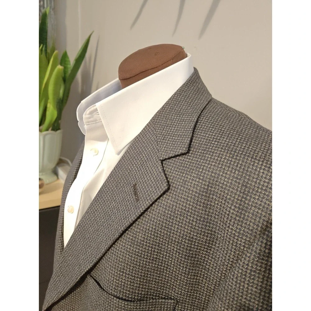 Givenchy Vintage Mens Brown Check Blazer Sport Coat 44L Made in USA 3 Button